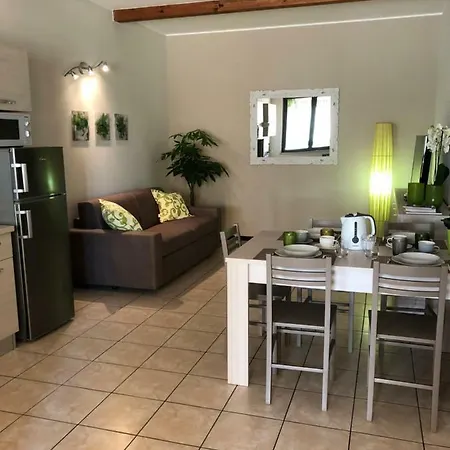 Апартаменты Rosegarden