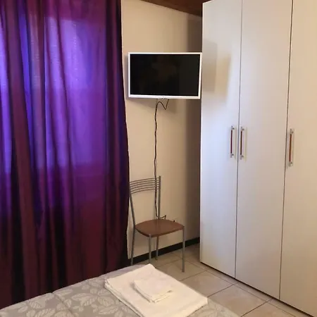 Rosegarden بيسكانتينا