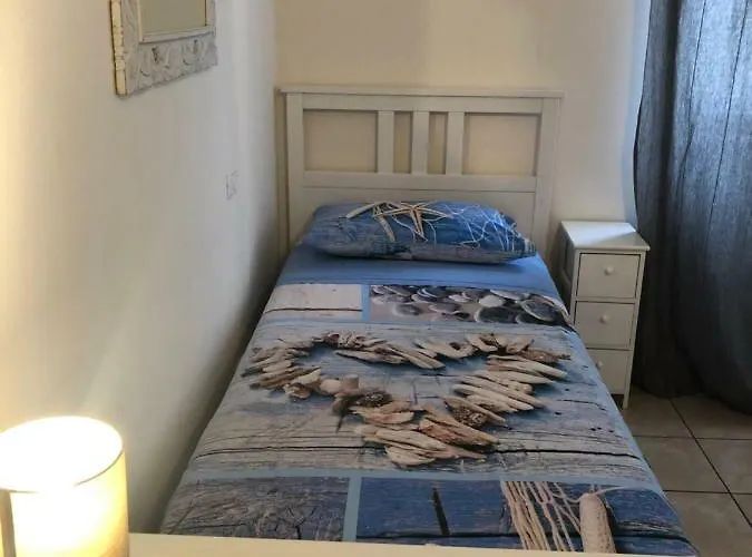 Rosegarden Apartment