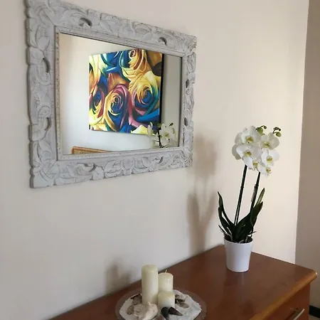 Апартаменты Rosegarden *