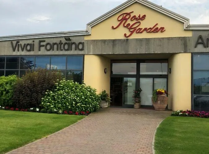 Rosegarden 아파트 *